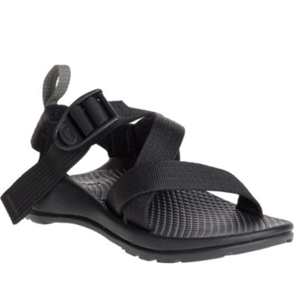 kids black chacos